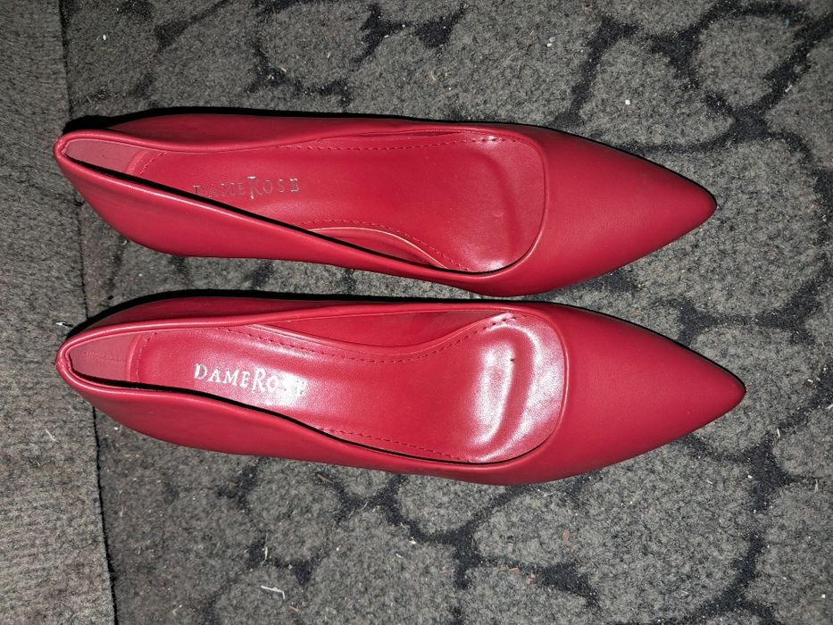 Nowe szpilki czerwone 40