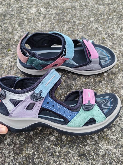 Босоніжки, сандалі Ecco Offroad р. 39(25см)