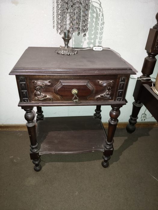 Moveis de quarto de mogno completo