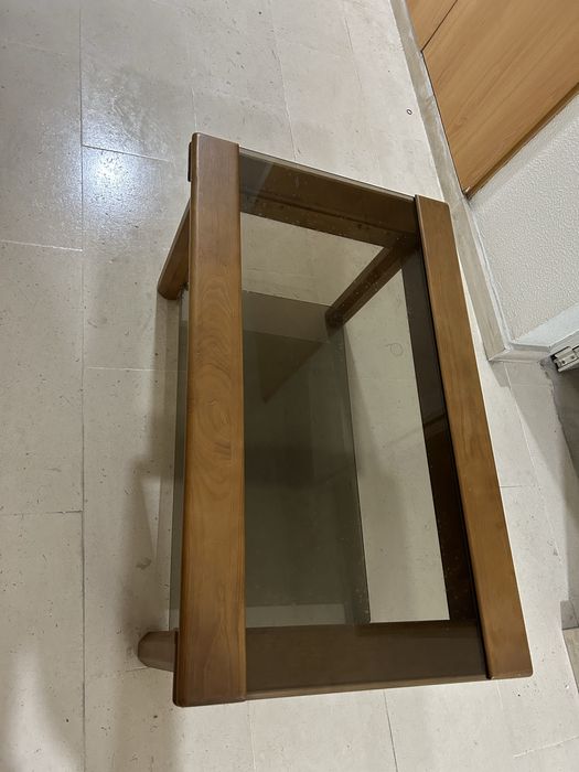 Mesa de apoio/centro de madeira maciça e vidro - Vintage