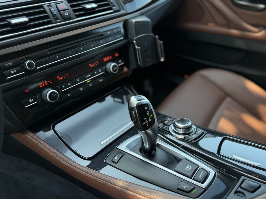 BMW 520D PACK M PERFORMANCE