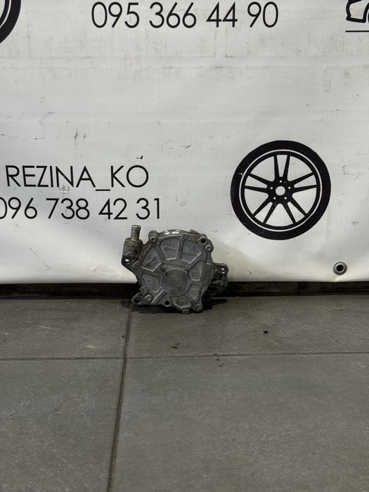 Вакумний насос VAG Audi,VW,Skoda 2.0 TDI 2010-2015 р.