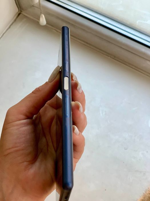 Sony Xperia 10 plus 2 sim гарний стан Android 10