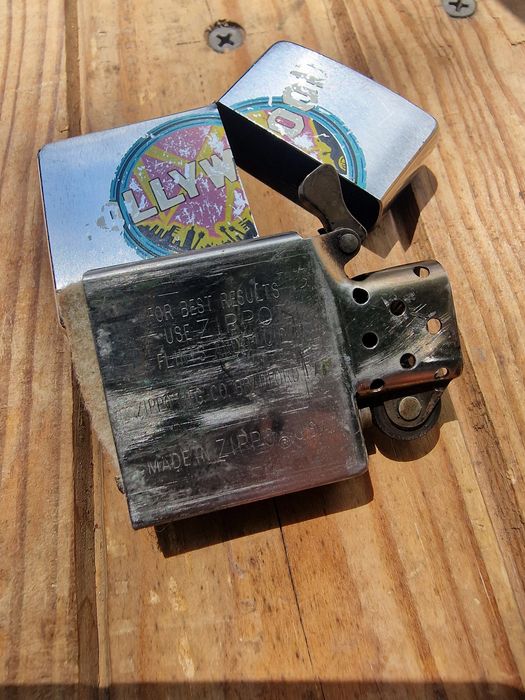 Запальничка Zippo