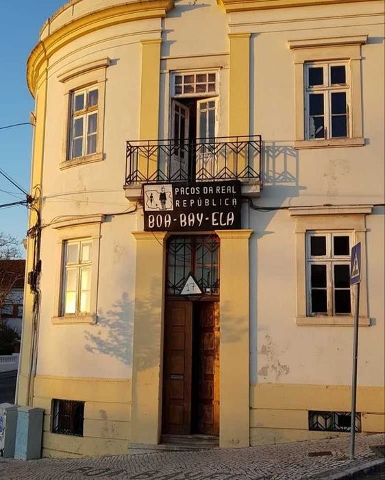 Quarto para estudantes– 285€ com despesas e refeições incluídas
