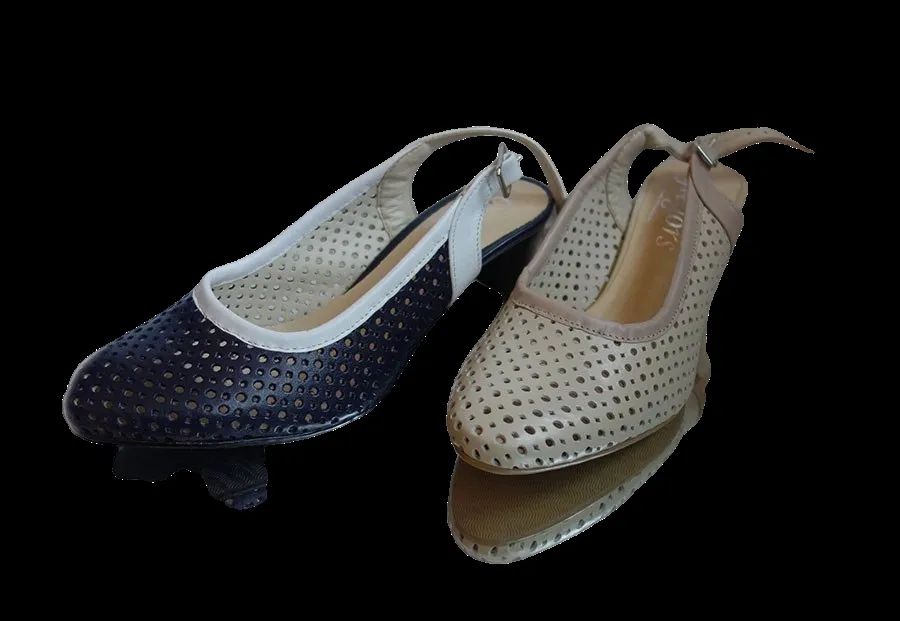 BnW Skórzane beżowe sandały ze skóry naturalnej licowej