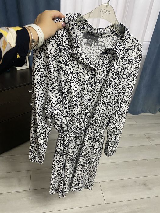 Сукня жіноча