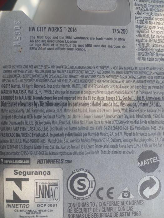 Hot wheels 67 austin mini van saiu no ano 2015