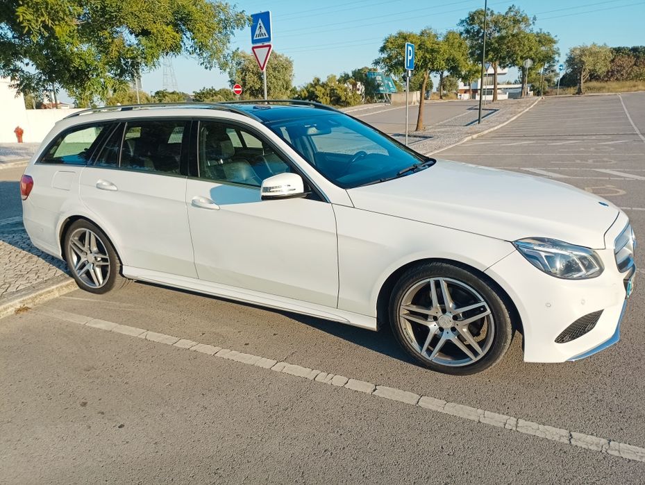Mercedes E 250 Sw AMG 204 CV  Caixa Automática  de 7 velocidades  e 7 Lugares e Tecto panorâmico e de abrir