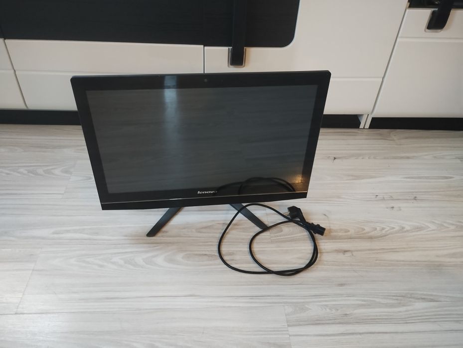 Lenovo 23 cale B50-30 monitor i komputer w jednym