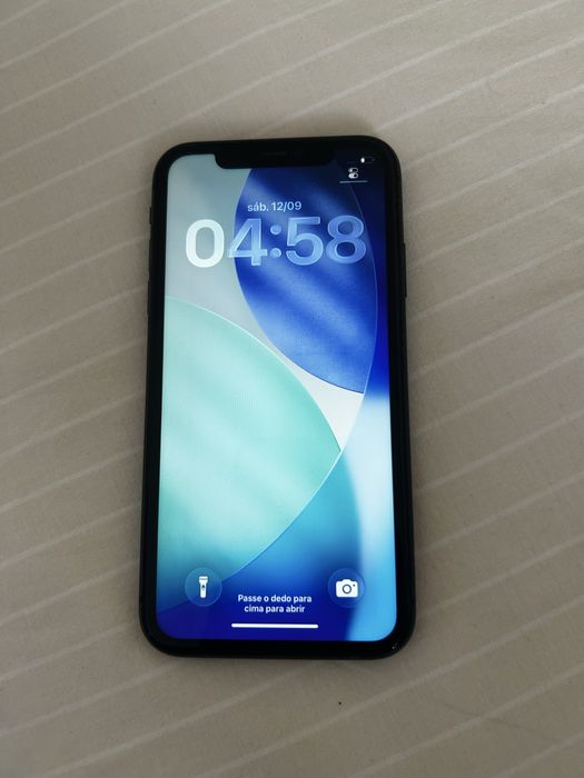 Iphone 11 com 128GB