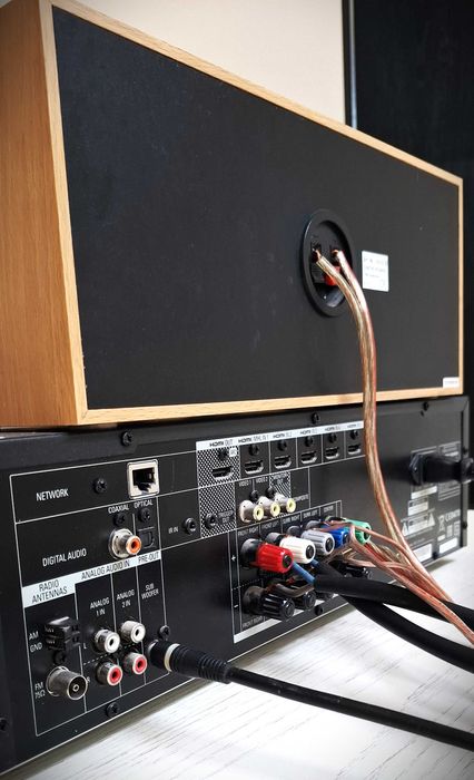 Amplituner Harman Kardon AVR 161S + zestaw głośników Magnat 5.1