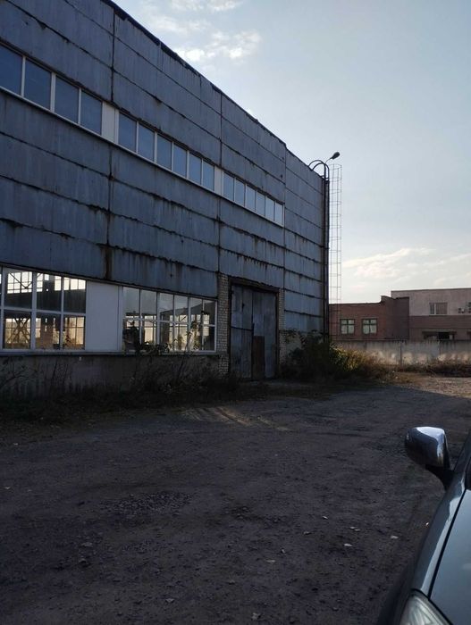 Продажа отдельно стоящего здания под склад или производство, г. Умань