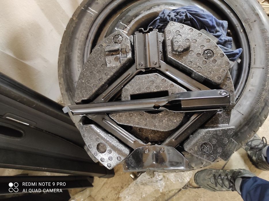 Домкрат ford escape,kuga,edge,volvo xc60,xc40
