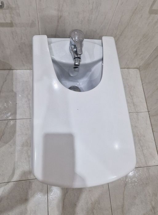 Roca Sidney Bidet Cover.429170572898478085