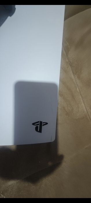Ps5 de disco com 4 jogos digitais sem comando