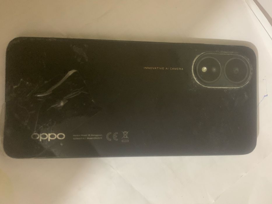 Oppo A38 with cracked screen63825541332611121