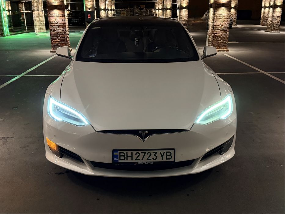 Продам Tesla модель S 75 2017 року