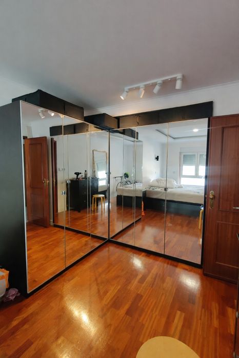 Portas de espelho roupeiro pax IKEA