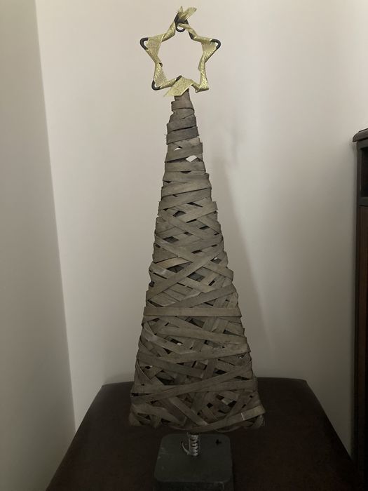 Árvore Artesanal c/ Led(55cmX16cm)