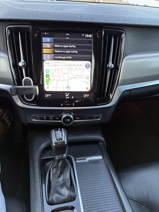 Volvo V90 2.0 D4 Momentum Plus (190 cv) – 11/2019 – 85.000 km