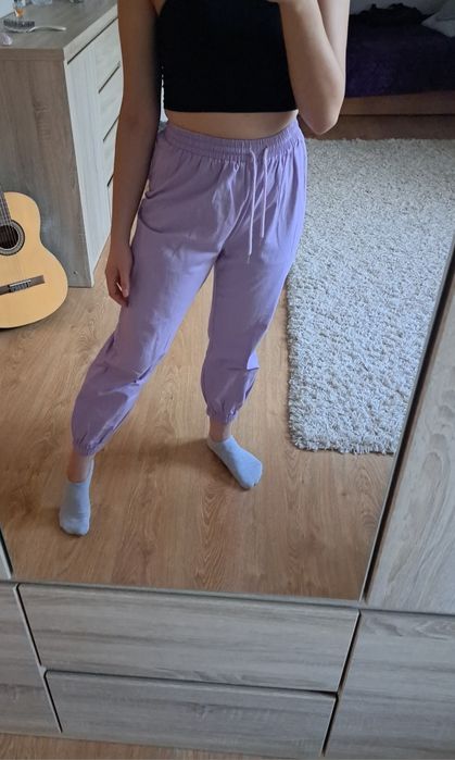 Spodnie medyczne joggery