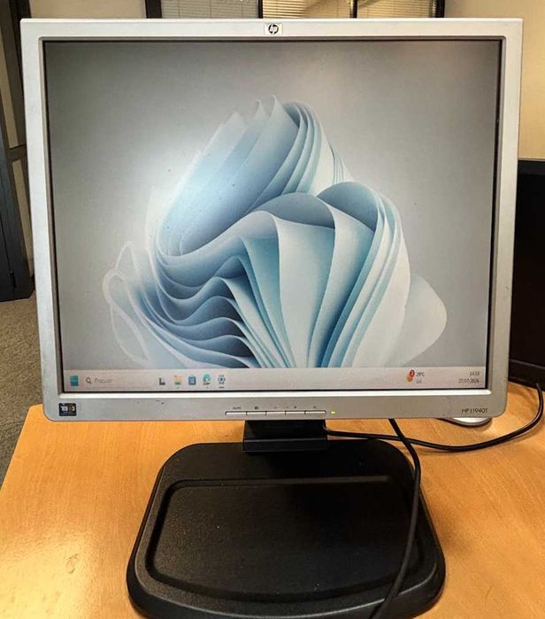 Monitor HP 1940T
