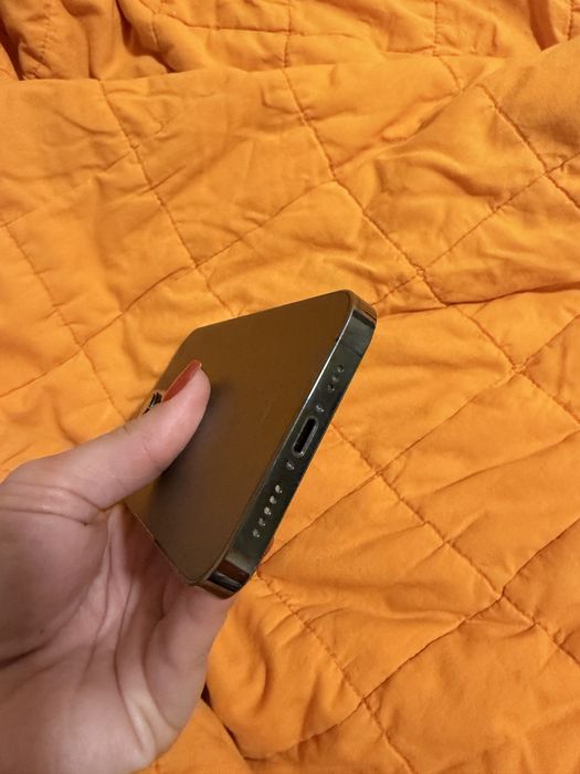 Iphone 13 pro 300€