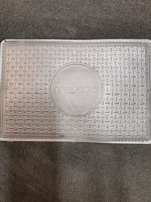 Conjunto de tapetes MAZDA
