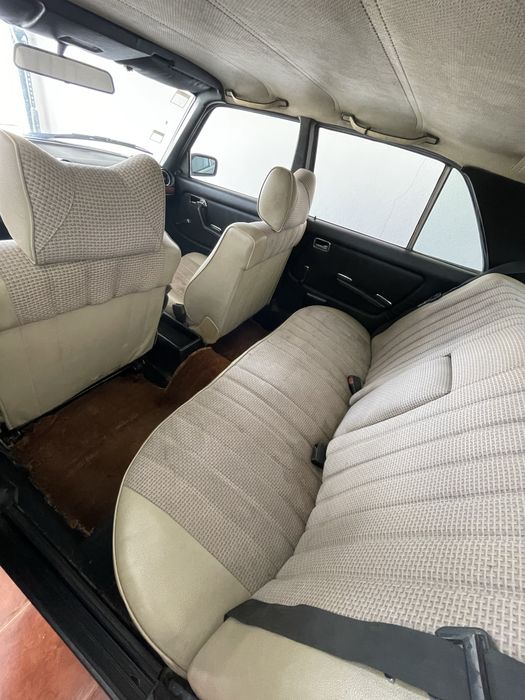 Mercedes w123 300d 1982