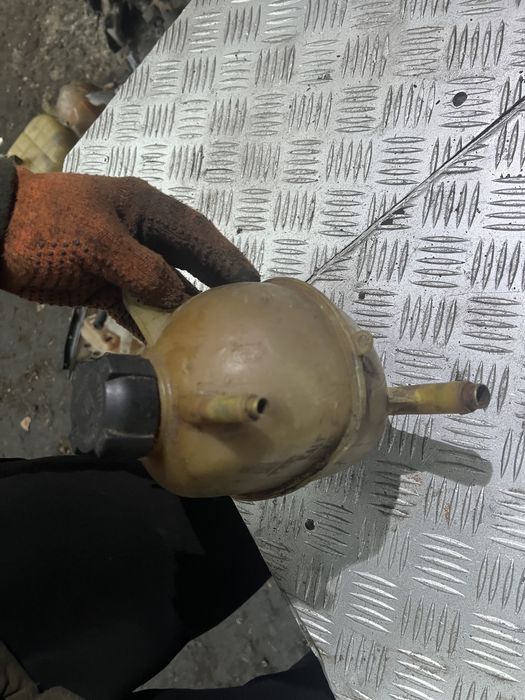 Бачок разширительный opel ascona