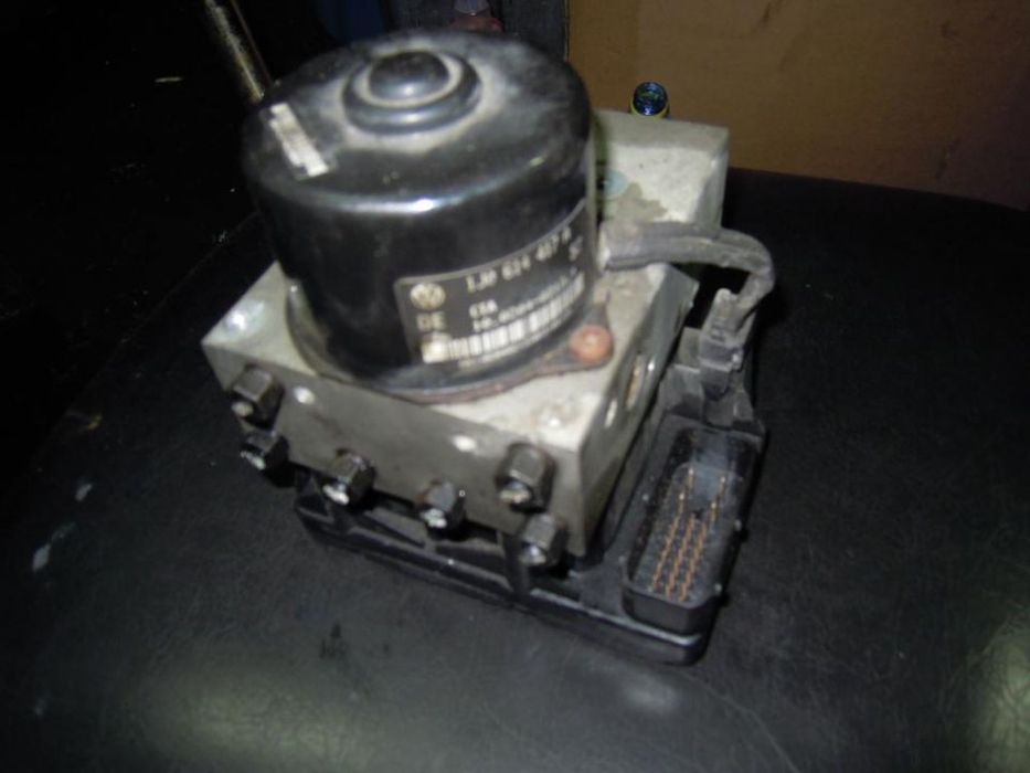 Golf IV Bora A3 pompa ABS 1J0614417A 1J0907379R