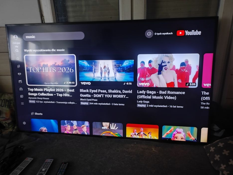 Samsung 65 cali Smart TV WiFi YouTube