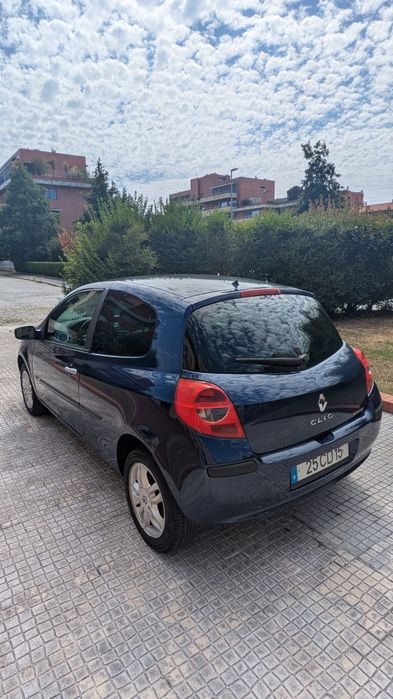 Renault Clio — fotografia 5