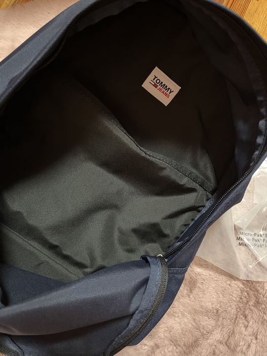 Tommy Hilfiger plecak granatowy essential dome duży Logo logowany