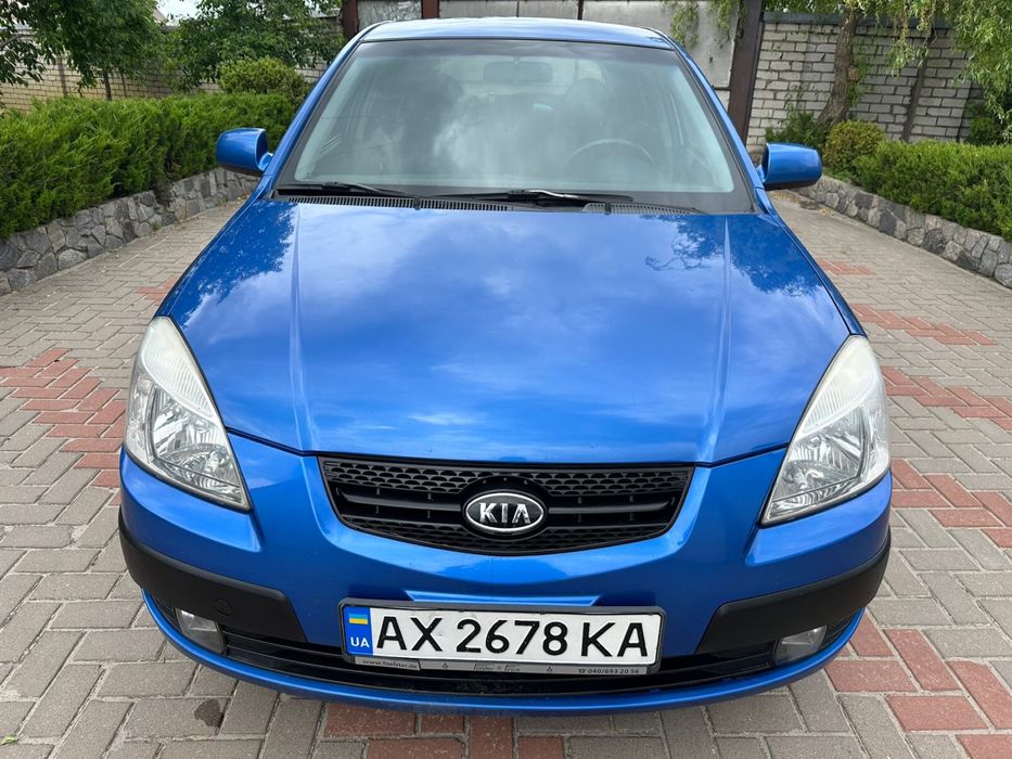 Kia rio хетчбек 2006 року