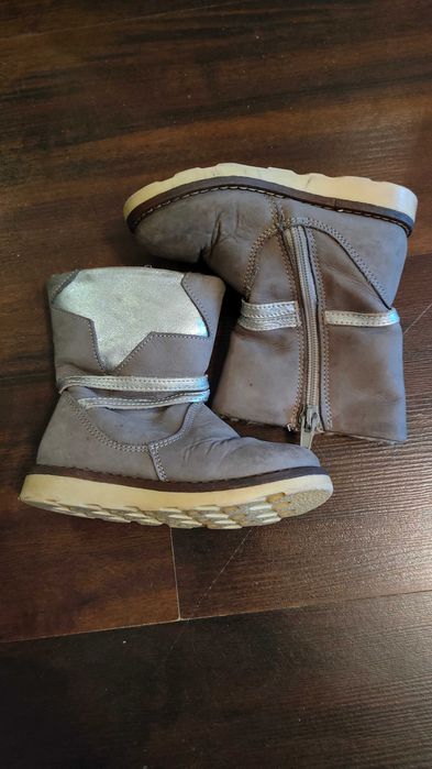 2 pary bucików zimowych rozmiar 22