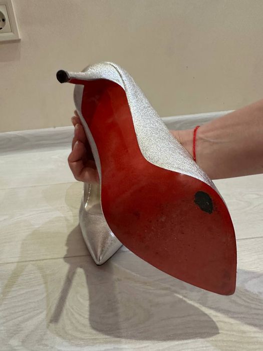 Туфлі бренду Pier Lucci