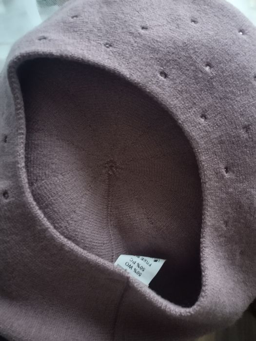 Новий гарний бірет