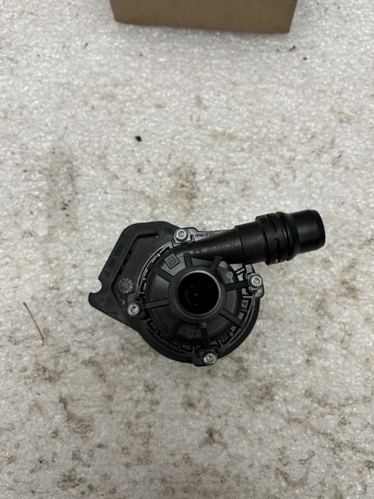 Dodatkowa pompa wody nowa Peugeot E 208 II 2 E Mokka B Corsa elektryk