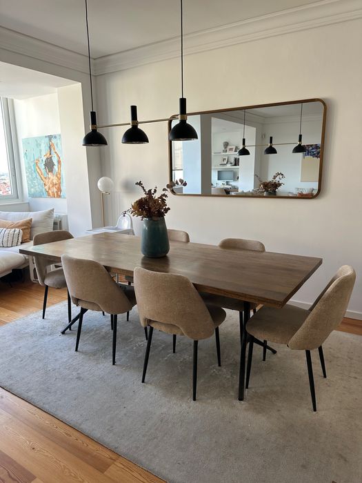 Mesa de jantar 2.20 (6-10 pessoas)