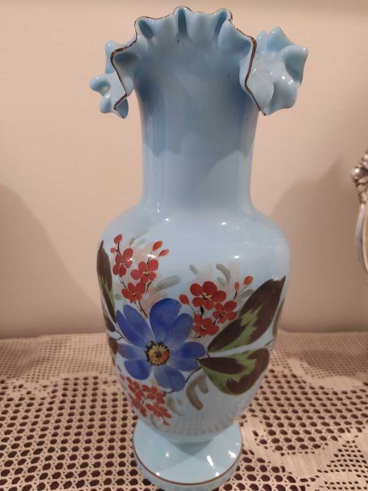 PAR de Jarras Vidro Opalino Azuis Antigas-Marinha Grande