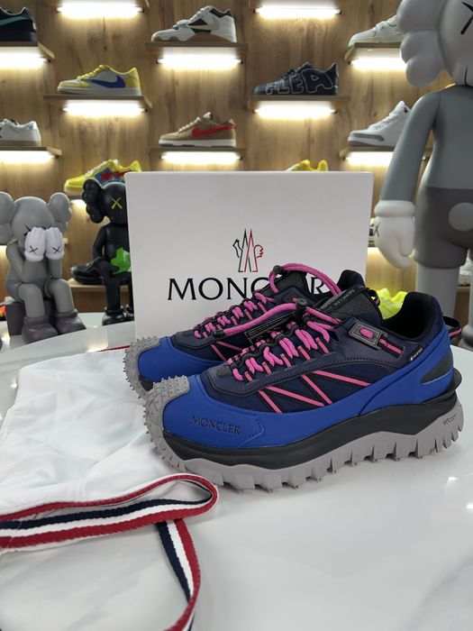Кросівки MONCLER Trailgrip Gore-Tex GTX Blue / Pink / Black