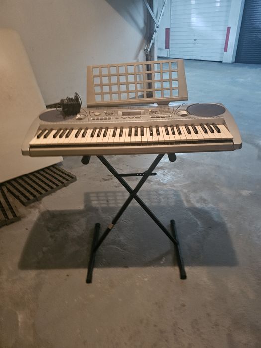 Piano portátil YAMAHA