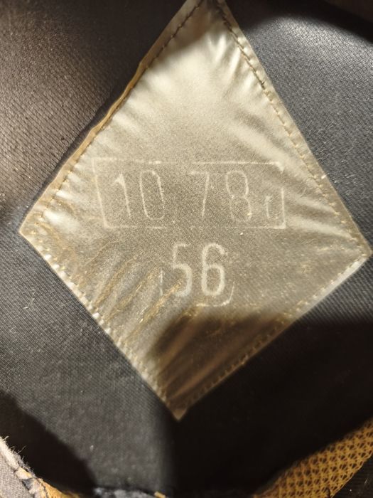 Stara czapka strażacka z lat 70