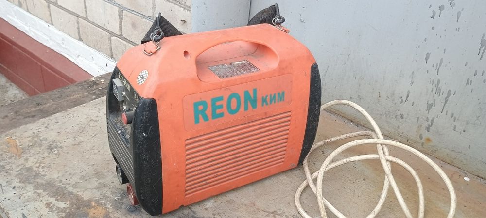 Сварочный инвертор Reon Ким 250