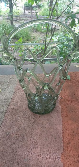 Тарелки старые Вазочка Чашки