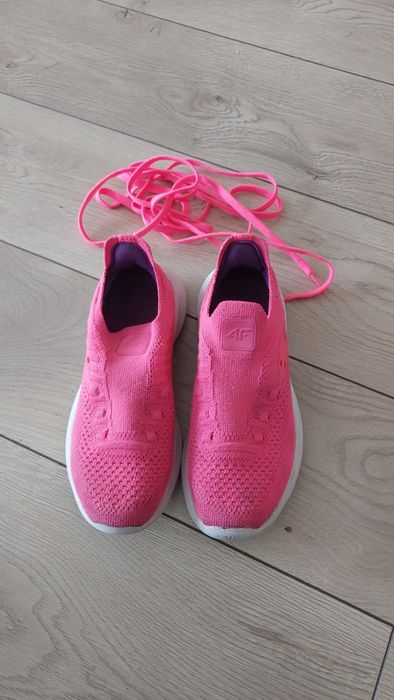 Buty sportowe sneakersy 4f