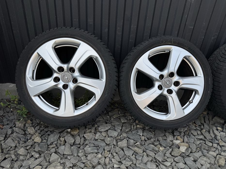 Колеса, диски 5 110 R17 Opel