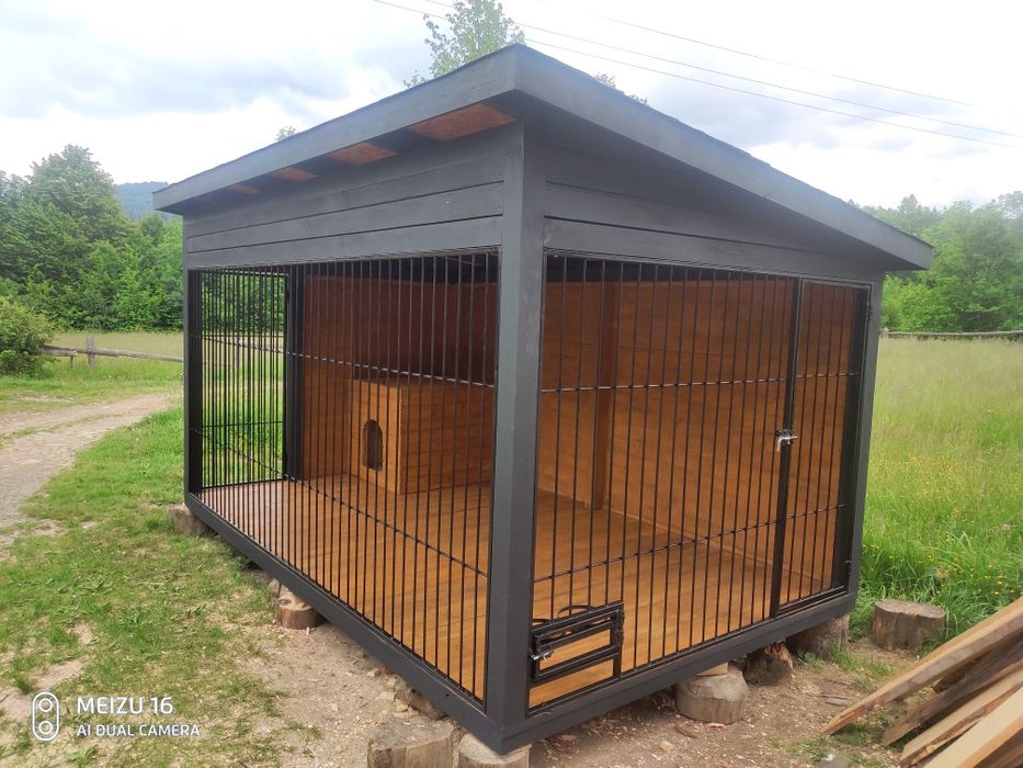 Вольєр для собак